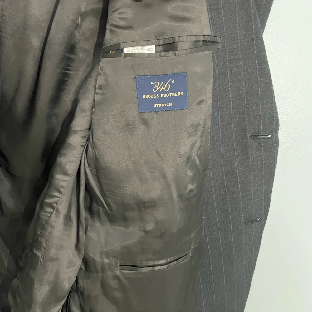 Brooks Brothers 346 Gray Pinstripe Stretch Wool Blazer  Size 46R